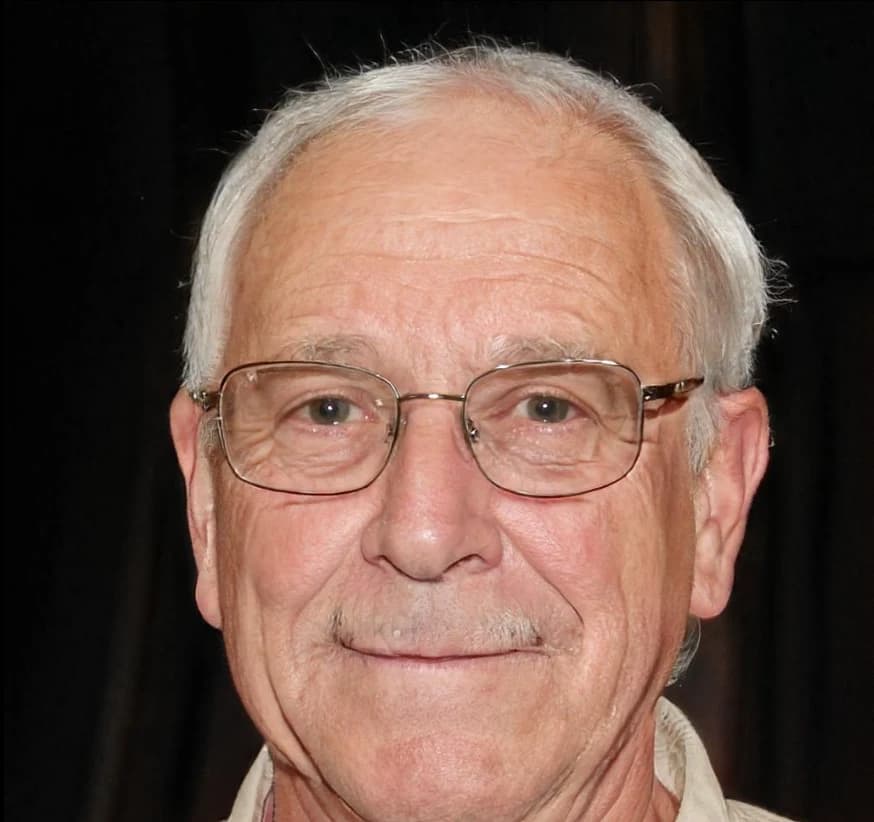 Autor Piotr Gałęziok