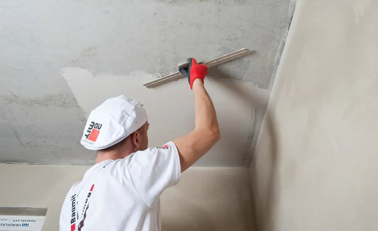 Jak malować ściany po gładzi: uniknij tych błędów i uzyskaj perfekcję