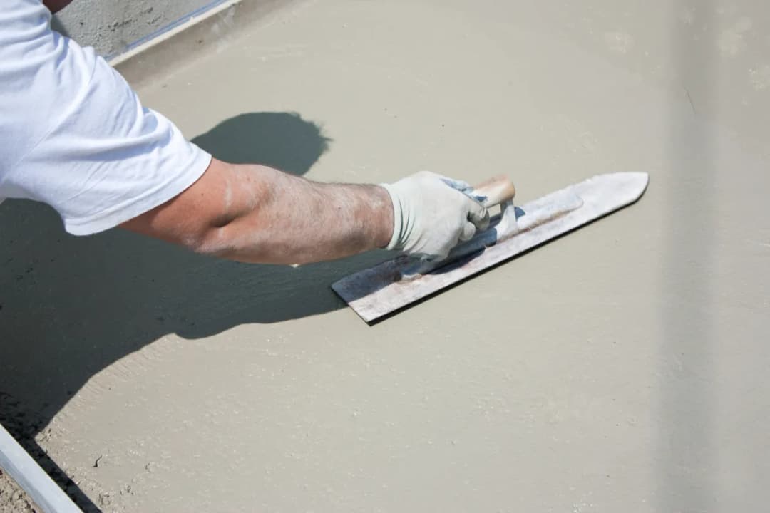 Jak wylać taras betonowy: 8 kroków do idealnej powierzchni