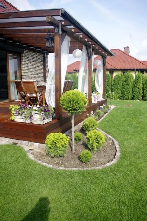 Jakie drewno na taras? Eksperci i użytkownicy forów radzą